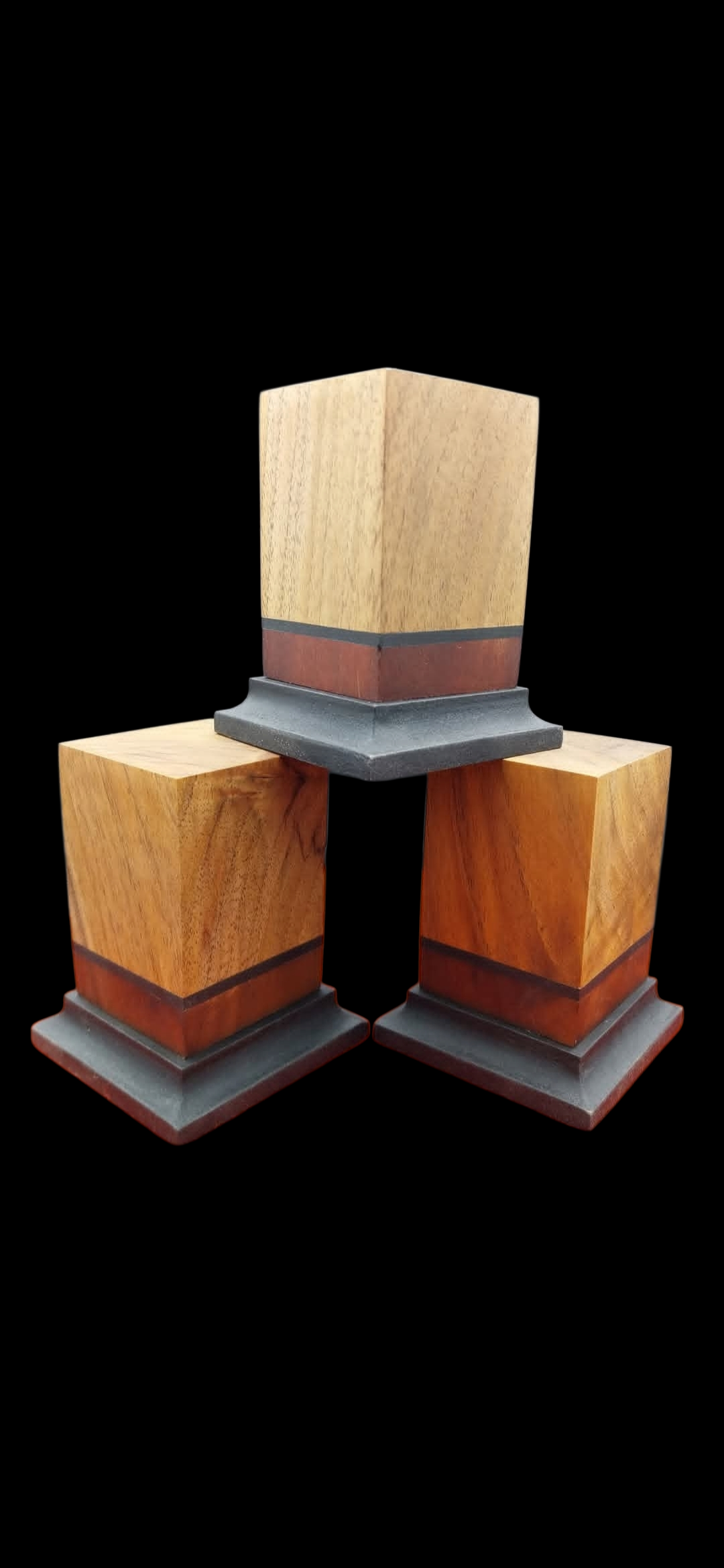 Basetta in legno - 009